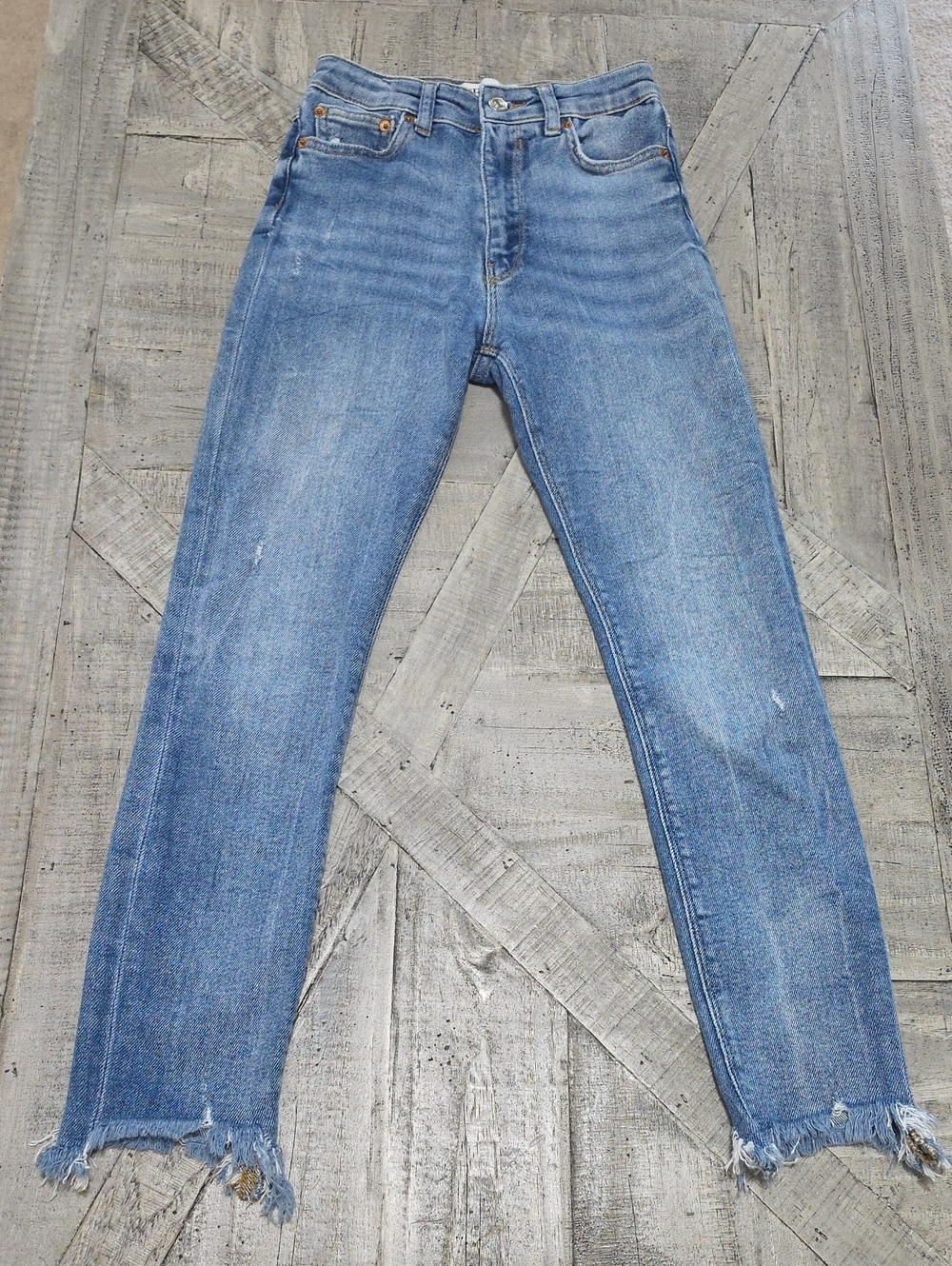 Zara Light Blue Mid-rise Skinny Jeans
